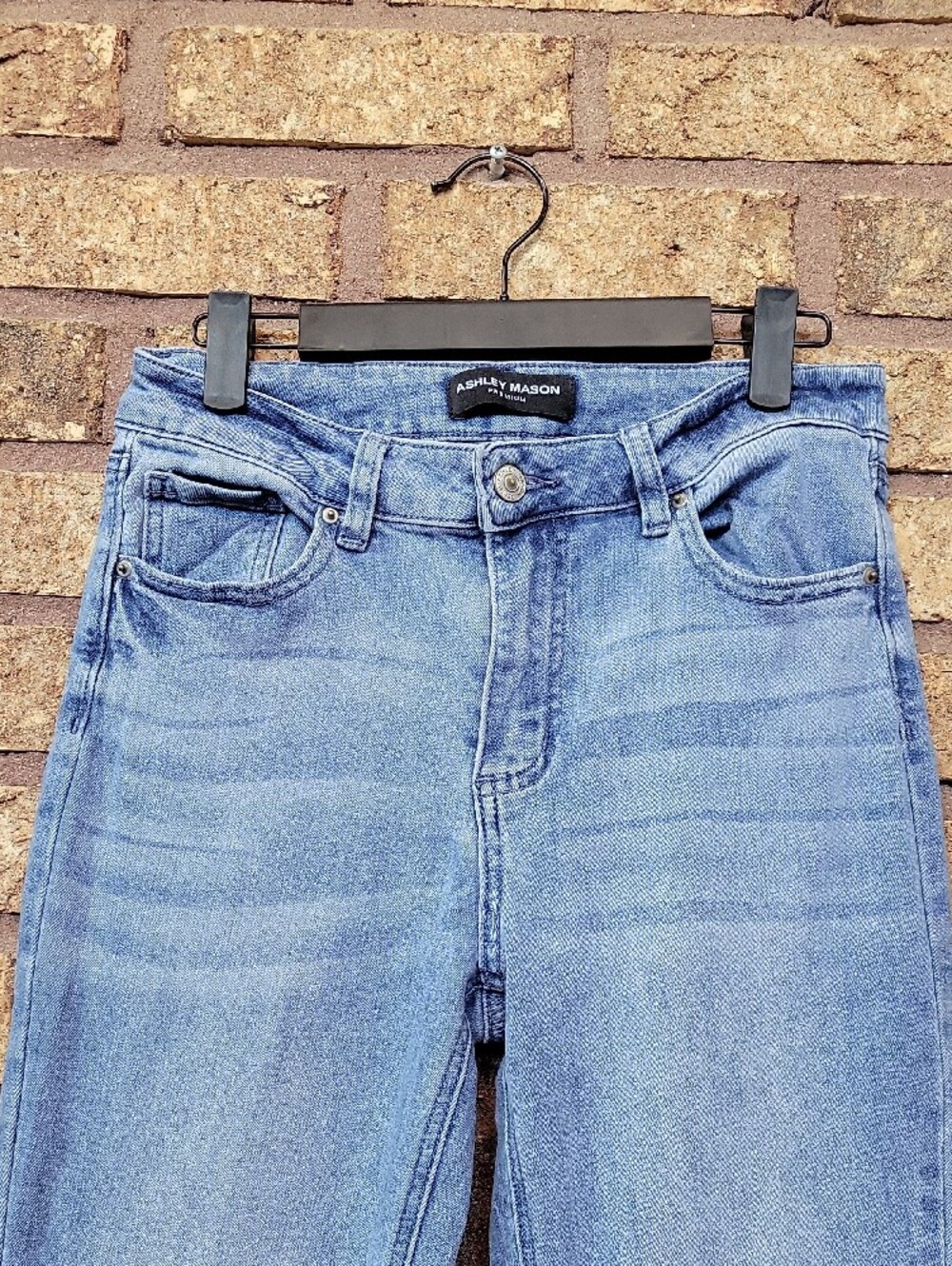 Ashley Mason Embroidered Flare Raw Hem Denim Jeans Cotton Blend Stretch Size 28 - Picture 3 of 14